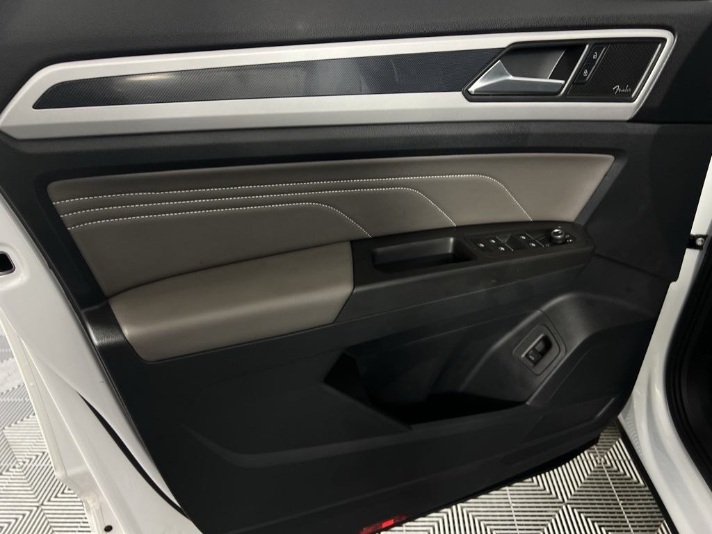2023 Volkswagen Atlas V6 SEL Premium R-Line photo 24