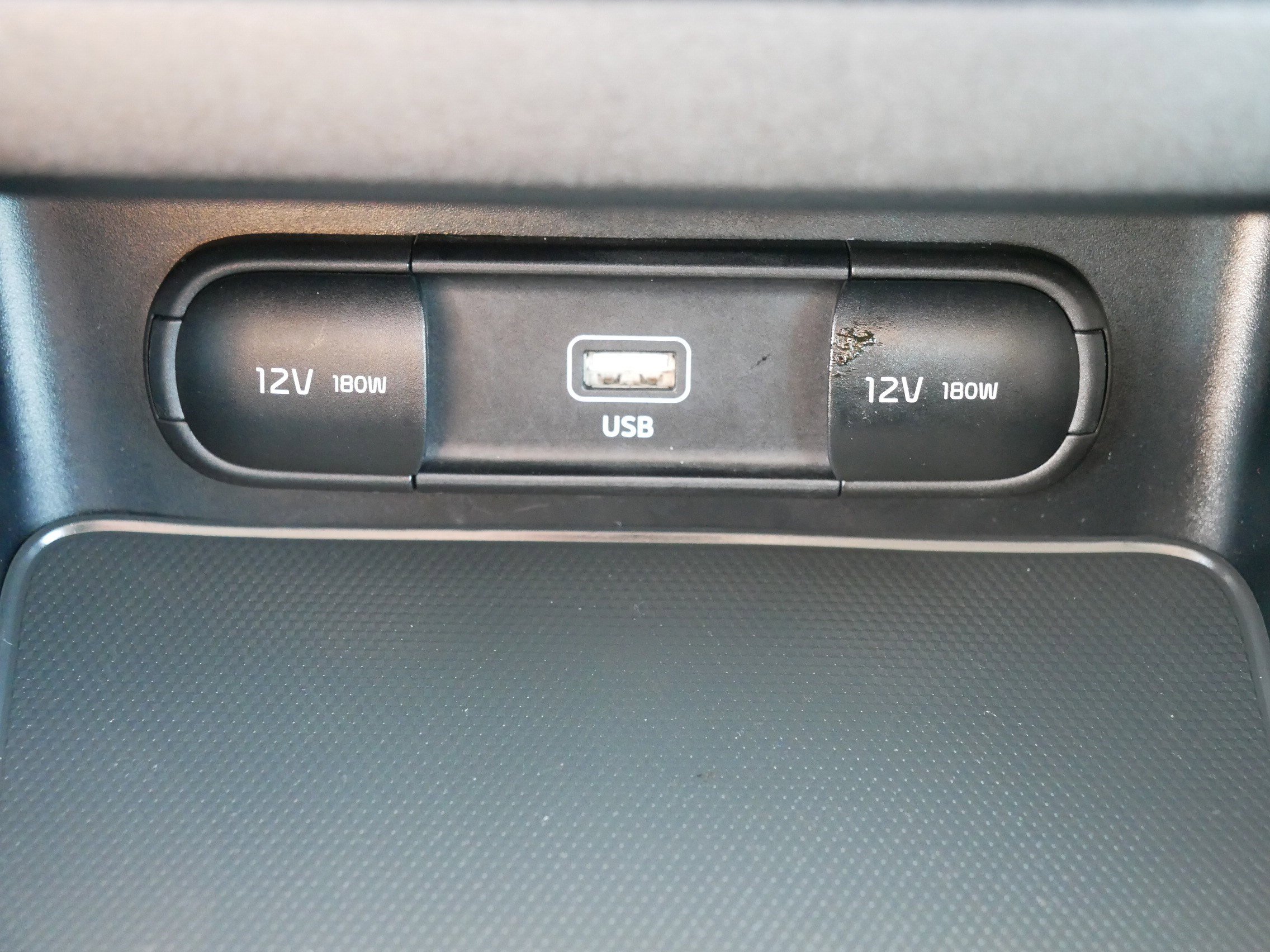 2023 Kia Forte LXS photo 30