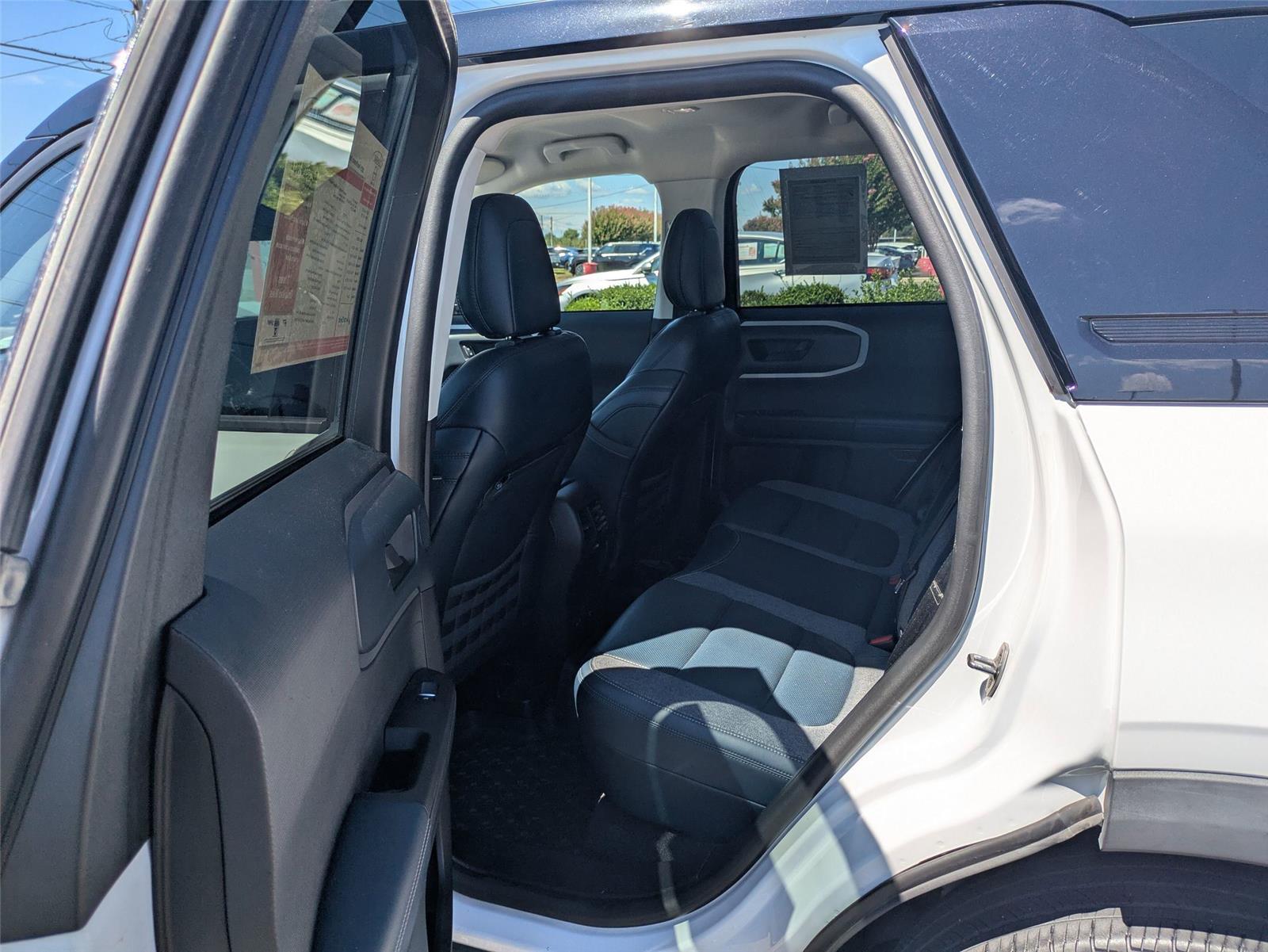 2021 Ford Bronco Sport Outer Banks photo 28