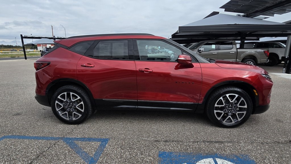2023 Chevrolet Blazer RS photo 3
