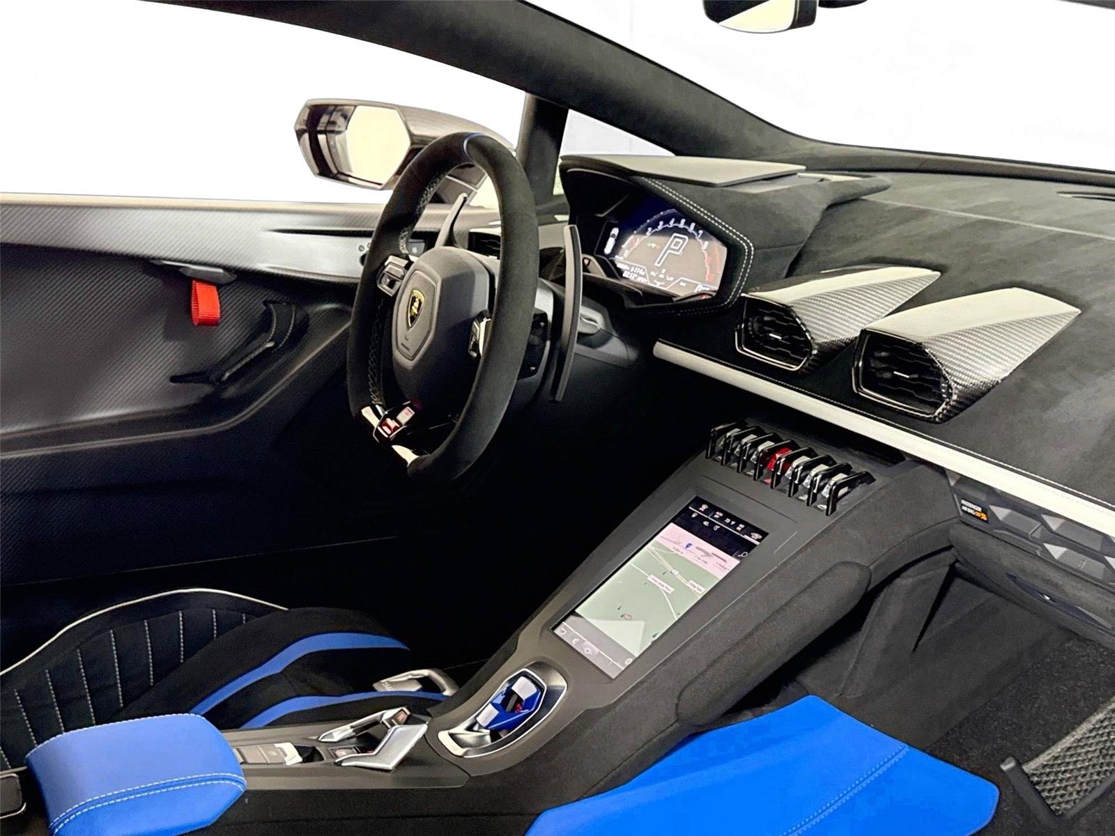 2023 Lamborghini Huracan STO STO photo 24