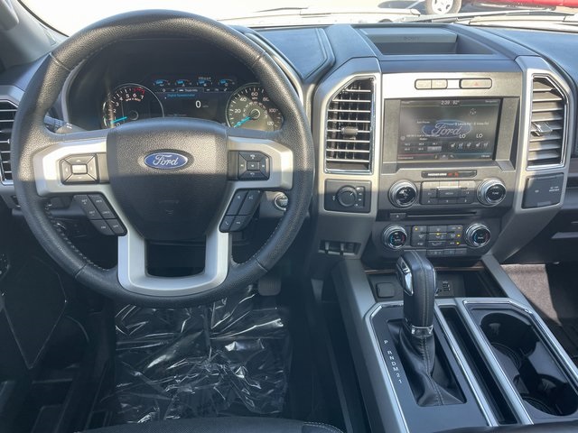 2015 Ford F-150 Lariat photo 3