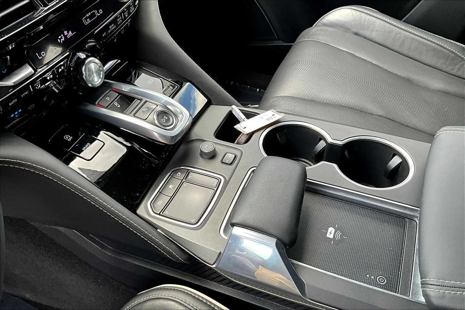 2023 Acura MDX SH-AWD Advance photo 21