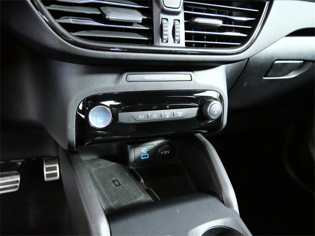 2023 Ford Escape ST-Line Select photo 18