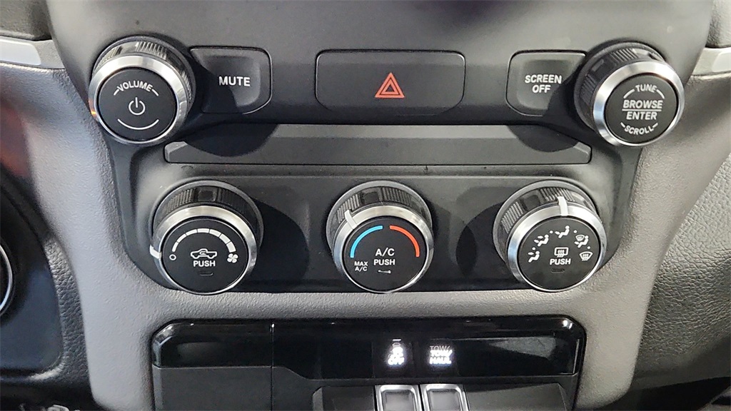 2020 Ram 1500 Big Horn photo 22