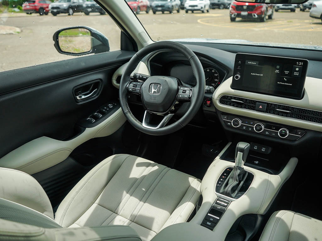 2026 Honda HR-V EX-L photo 9