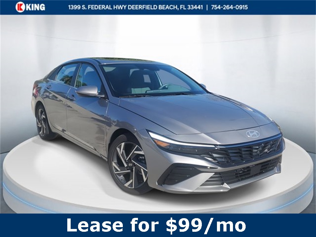 2025 Hyundai Elantra SEL's photo