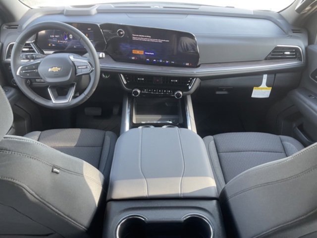 2025 Chevrolet Tahoe LS photo 13