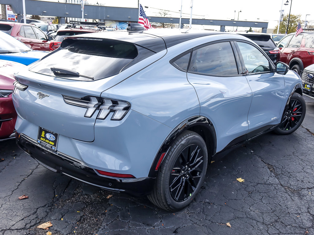 2025 FORD MUSTANG MACH-E - Image 8