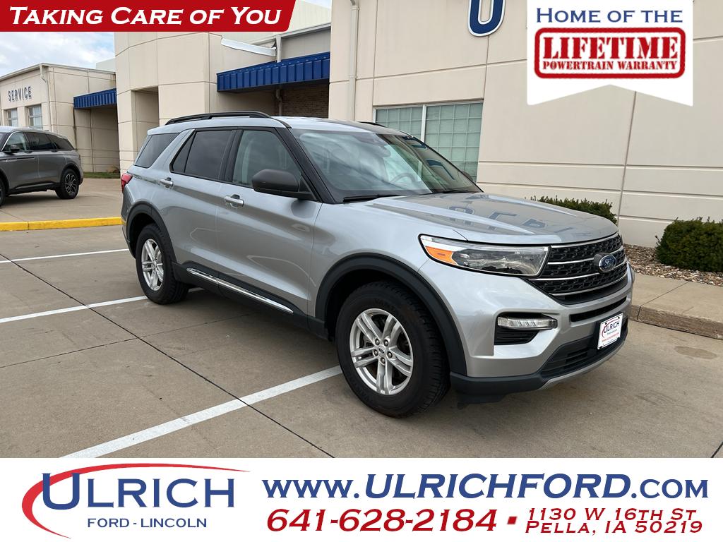 2023 Ford Explorer XLT's photo