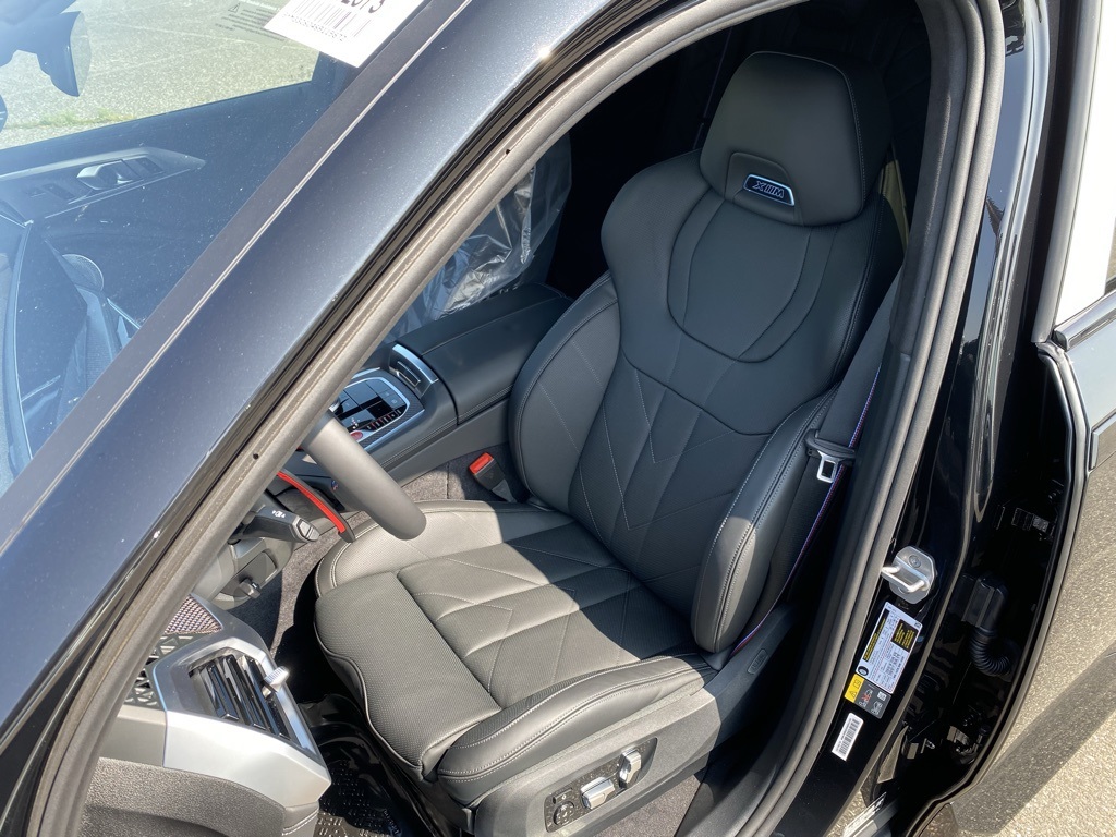2025 Bmw XM Label Red photo 11