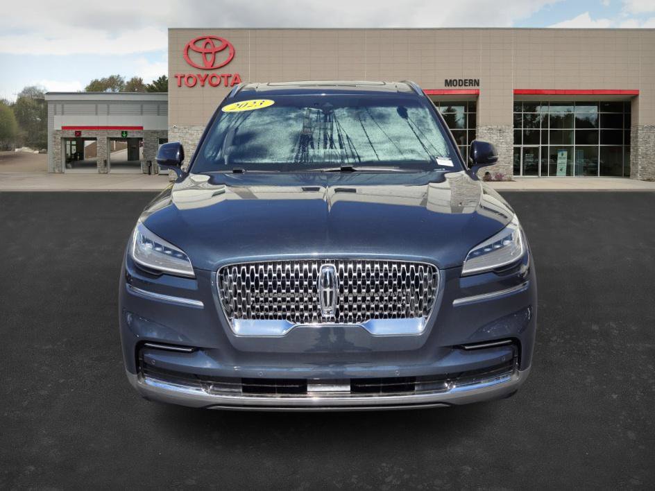 2023 Lincoln Aviator Reserve photo 2