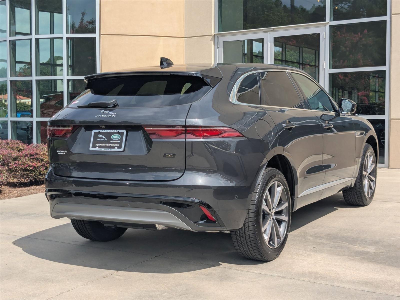 2026 Jaguar F-PACE P250 R-Dynamic S photo 4