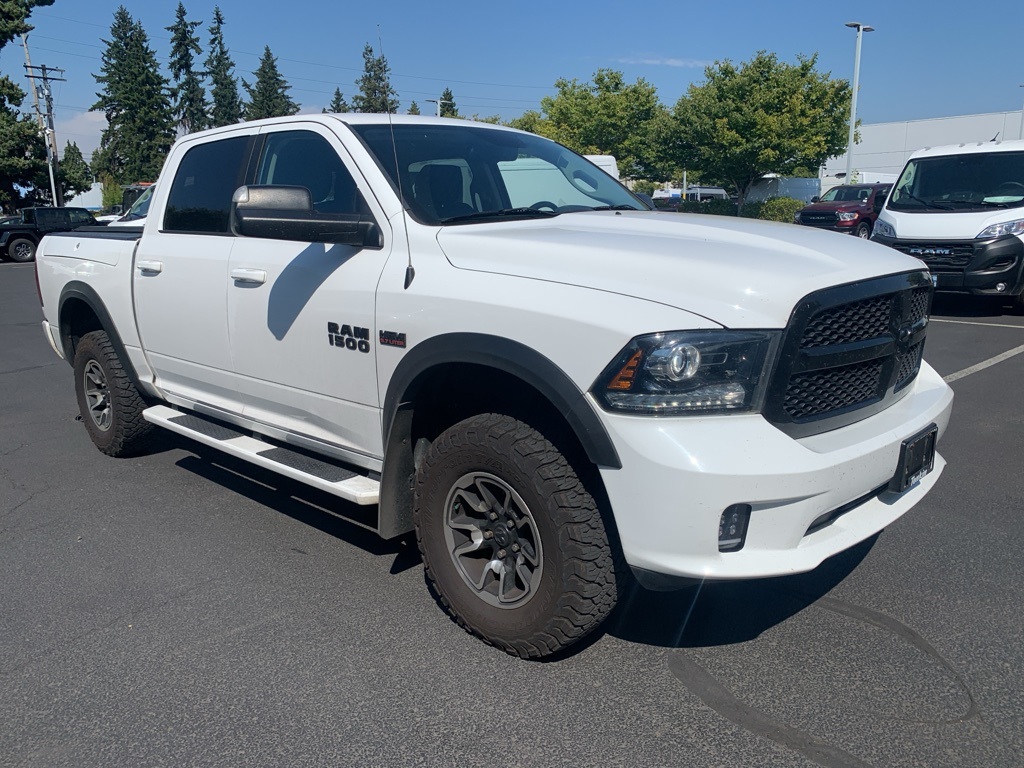 2018 Ram 1500 Sport photo 4