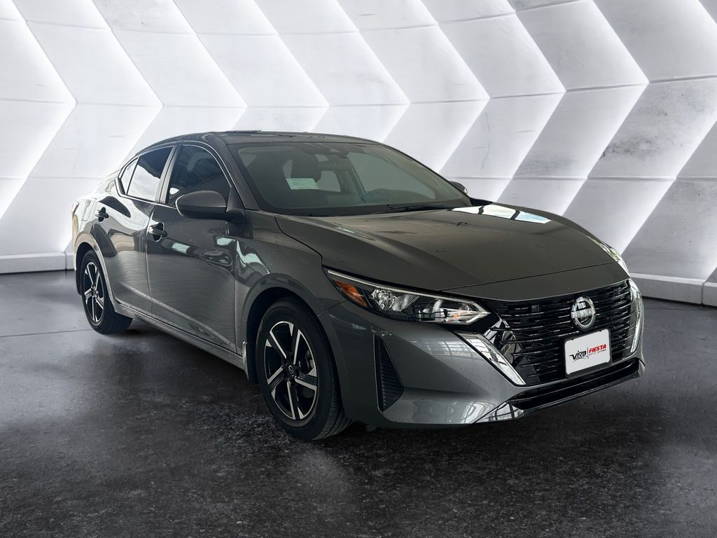 2025 Nissan Sentra SV photo 3