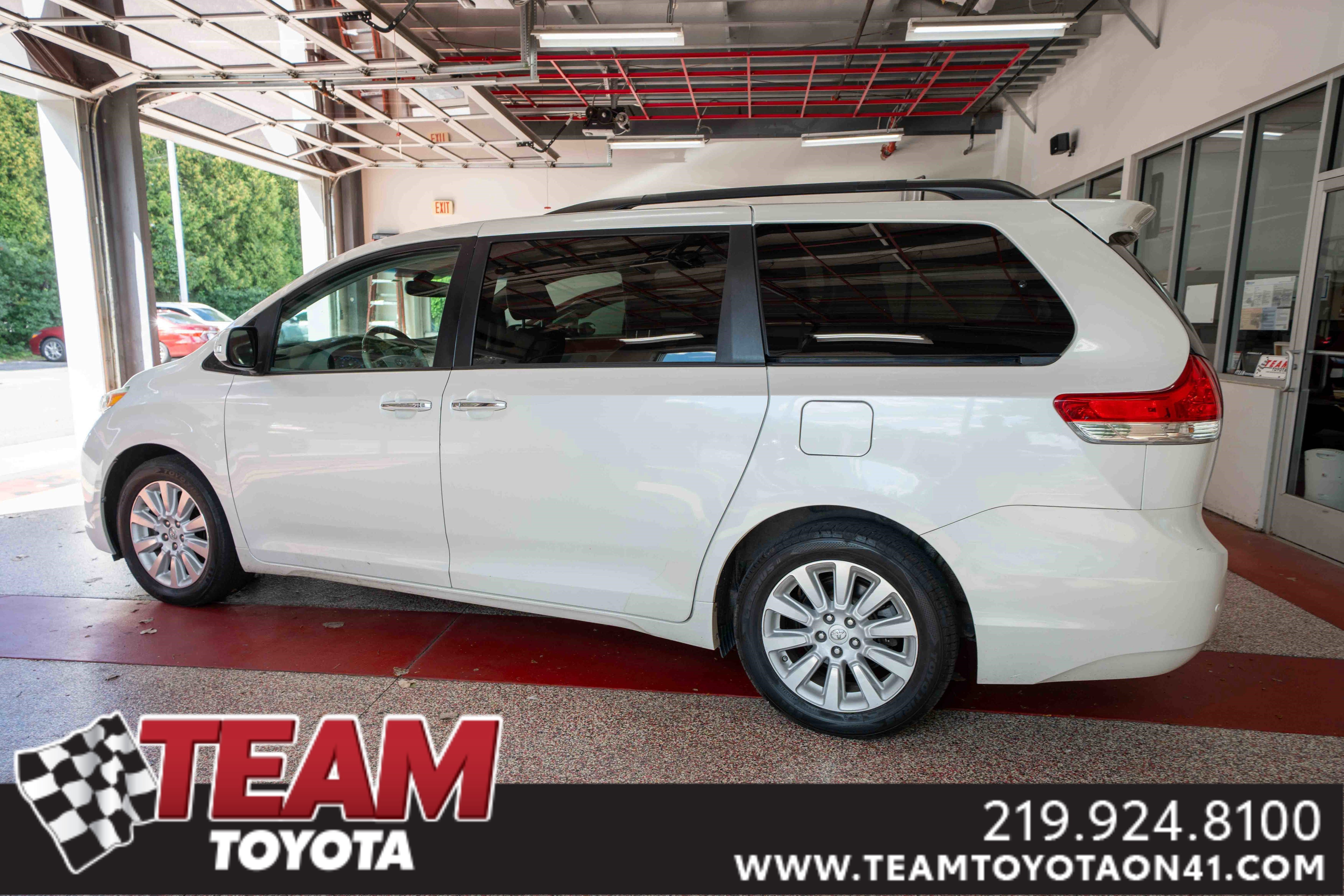 Used 2013 Toyota Sienna Limited with VIN 5TDDK3DCXDS066740 for sale in Schererville, IN