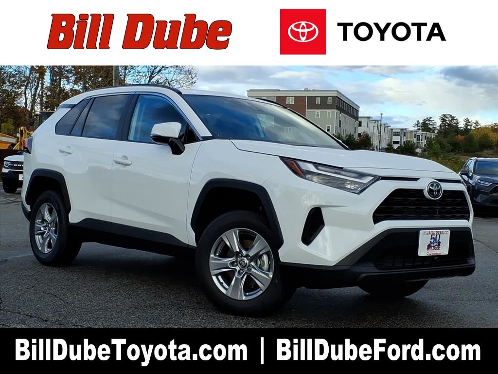 2025 Toyota RAV4 XLE's photo