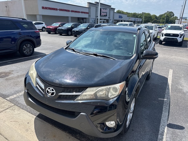 2015 Toyota RAV4 Limited photo 3