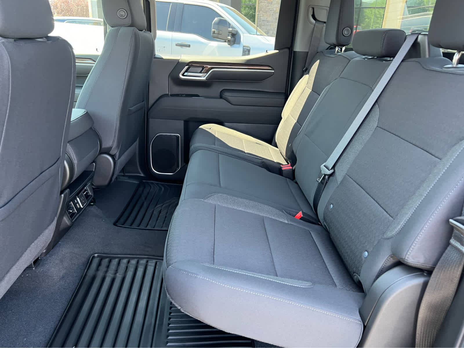 2026 Chevrolet Silverado 1500 LT photo 28