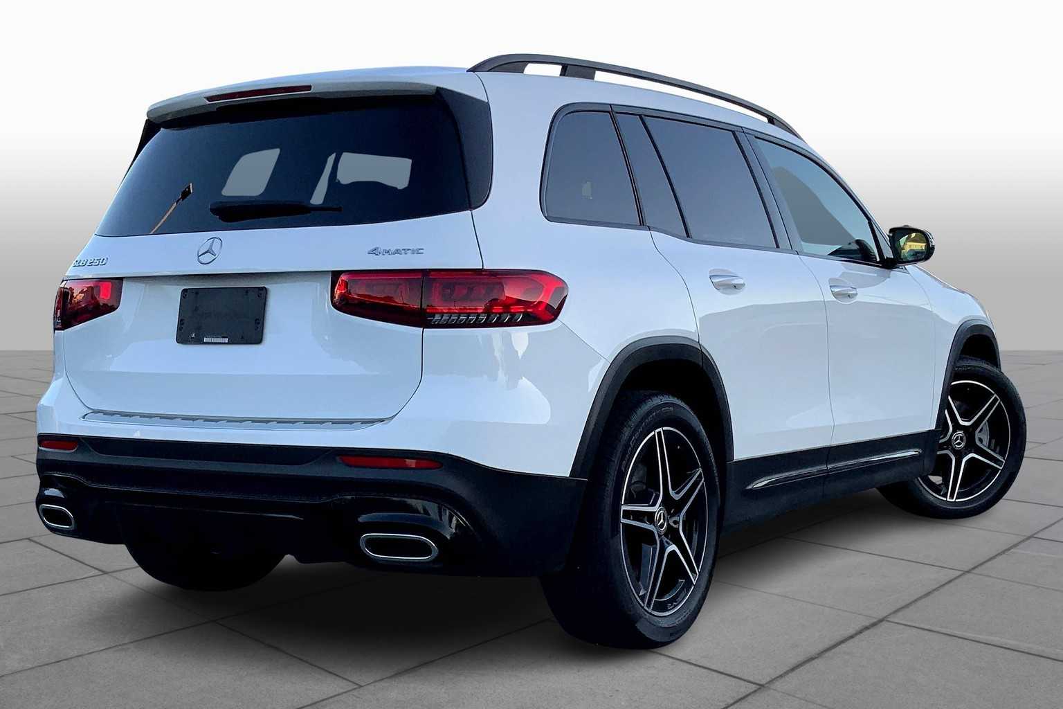 2021 Mercedes Benz GLB 250 4MATIC photo 9