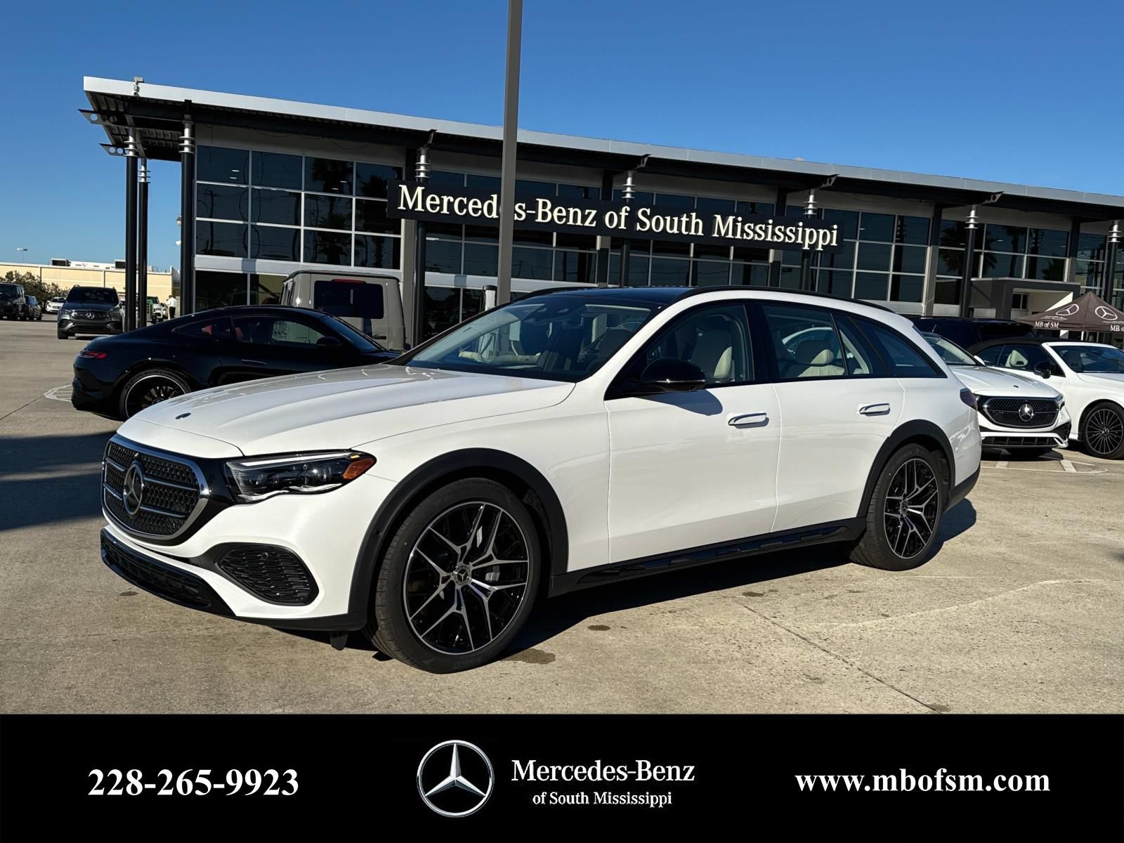 2025 Mercedes-Benz E-Class E450 All-Terrain's photo