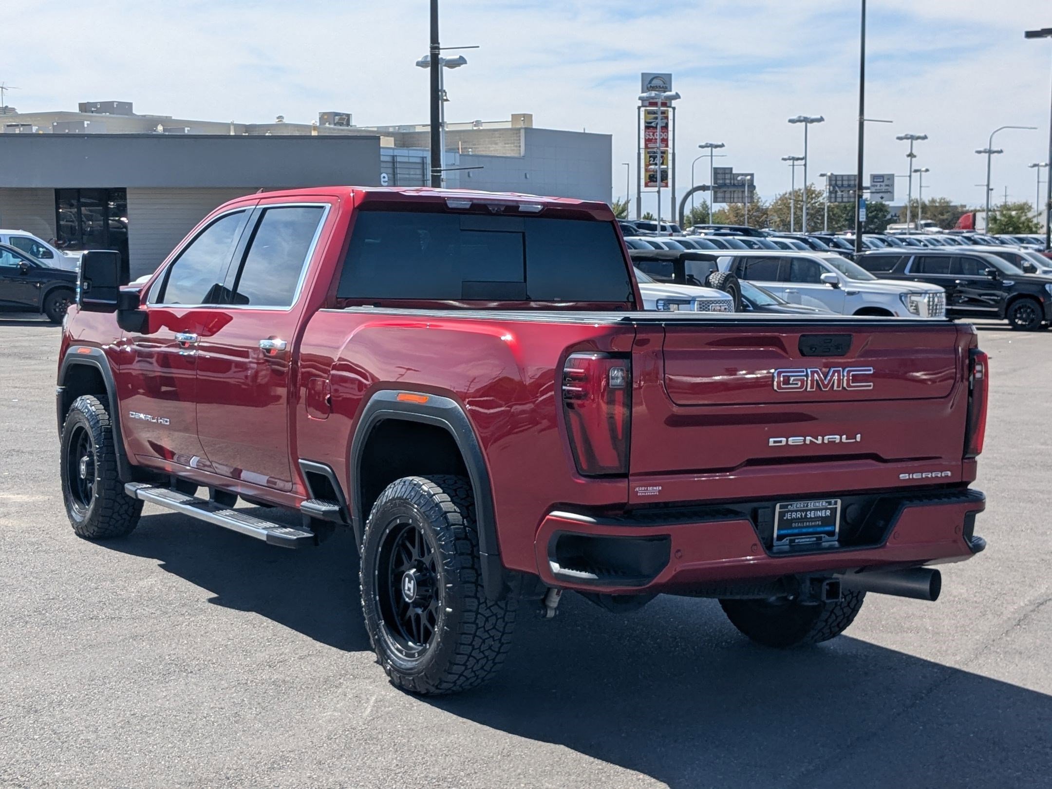 2024 Gmc Sierra 3500 HD Denali photo 2