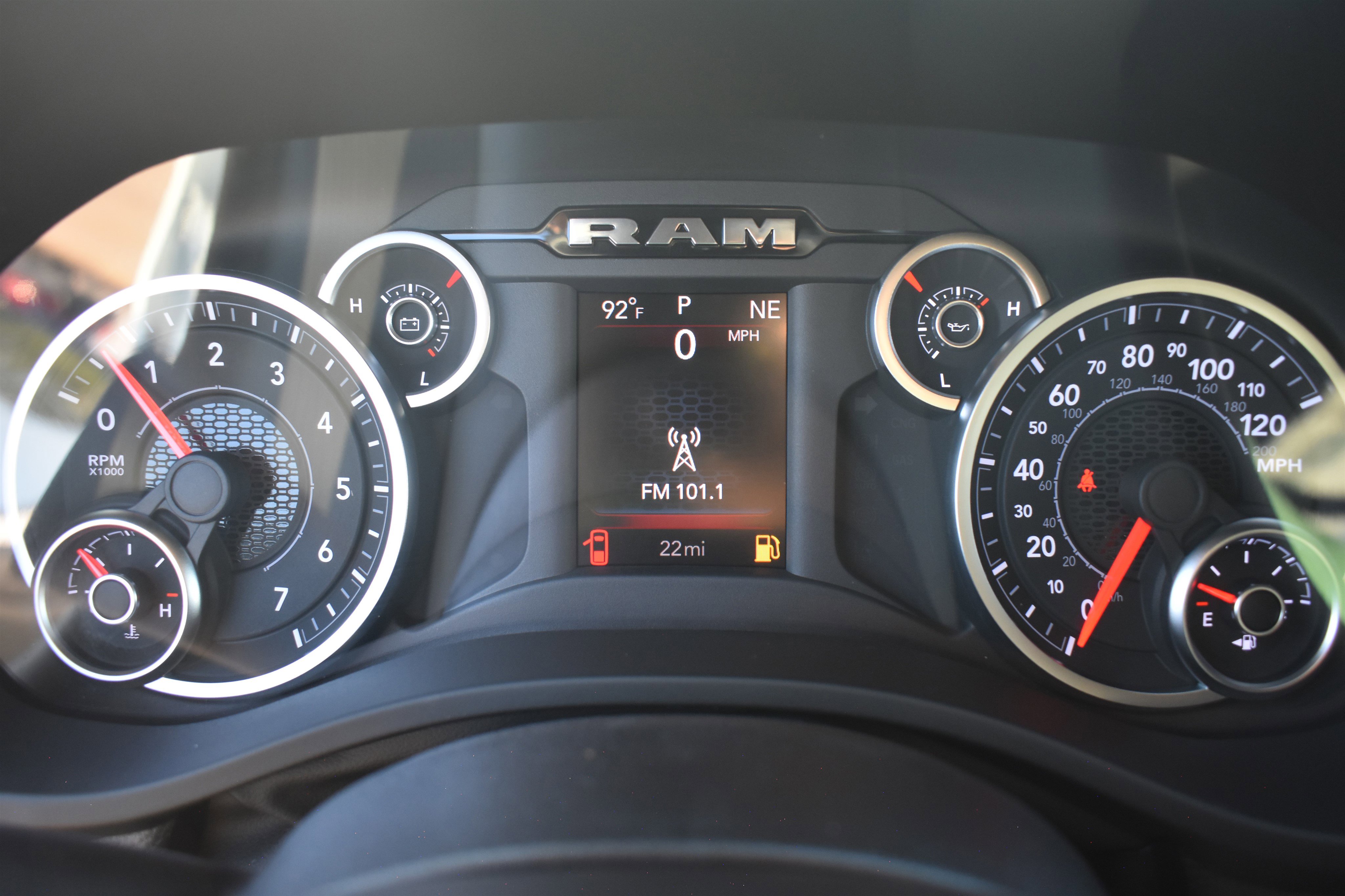 2026 Ram 1500 Tradesman photo 14