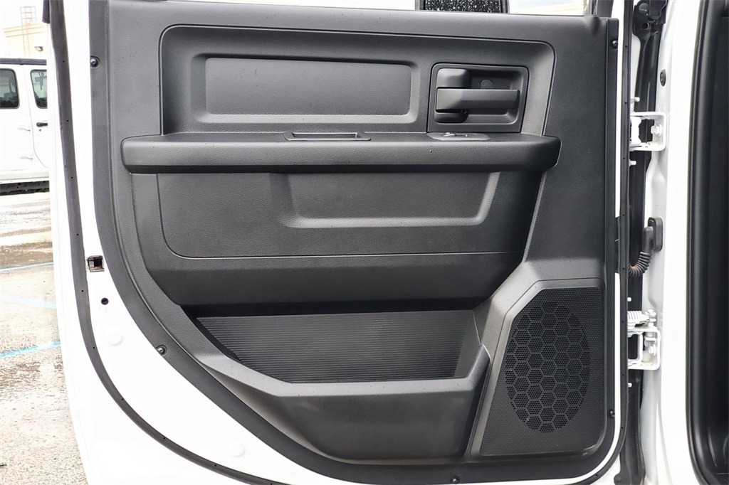 2025 Ram 2500 Tradesman photo 19