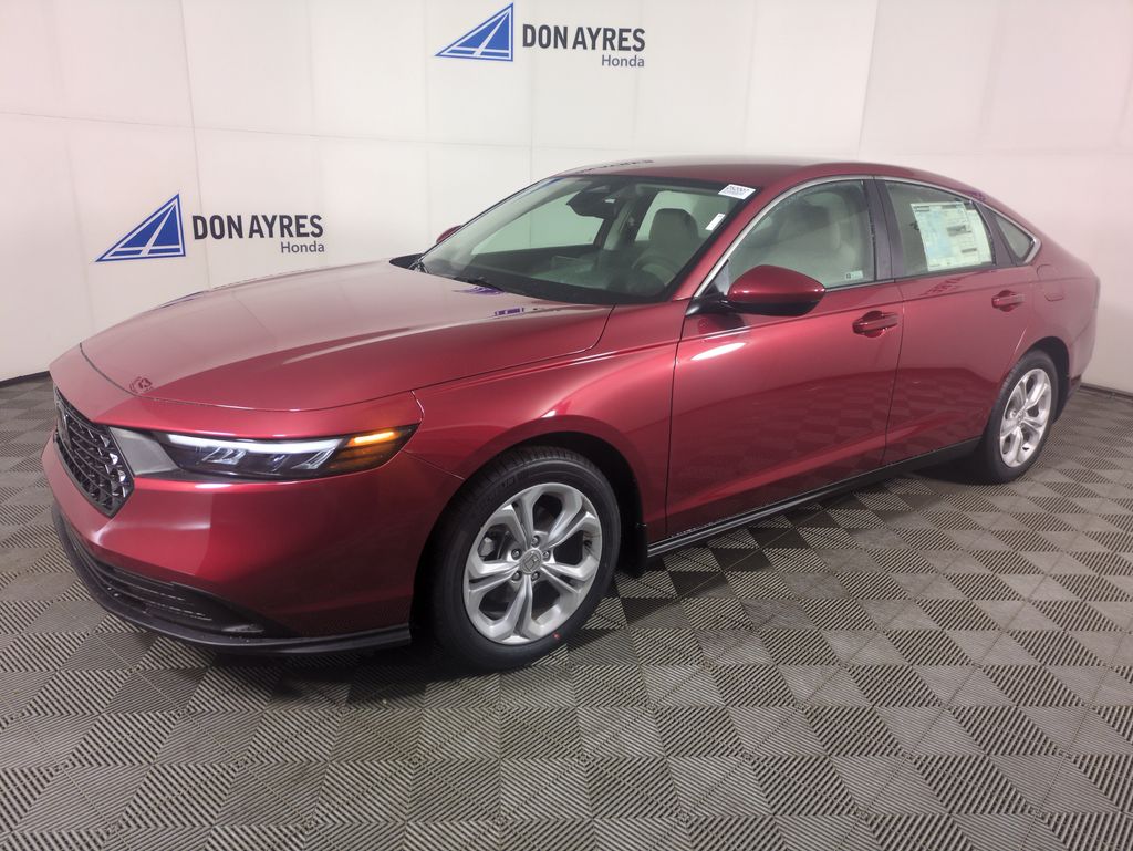 2025 Honda Accord LX's photo