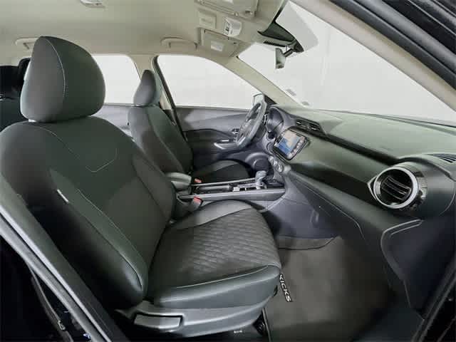 2024 Nissan Kicks SV photo 27
