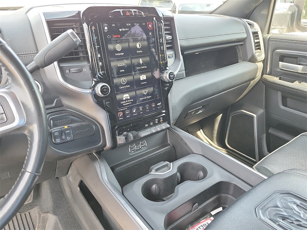 2020 Ram 2500 Laramie photo 20