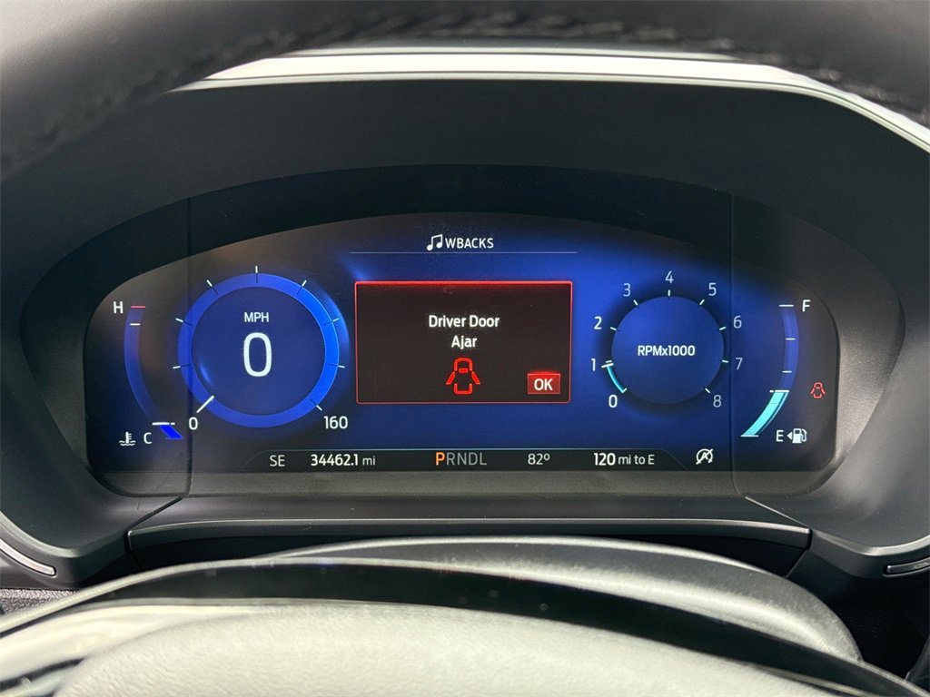 2022 Ford Escape Titanium photo 18