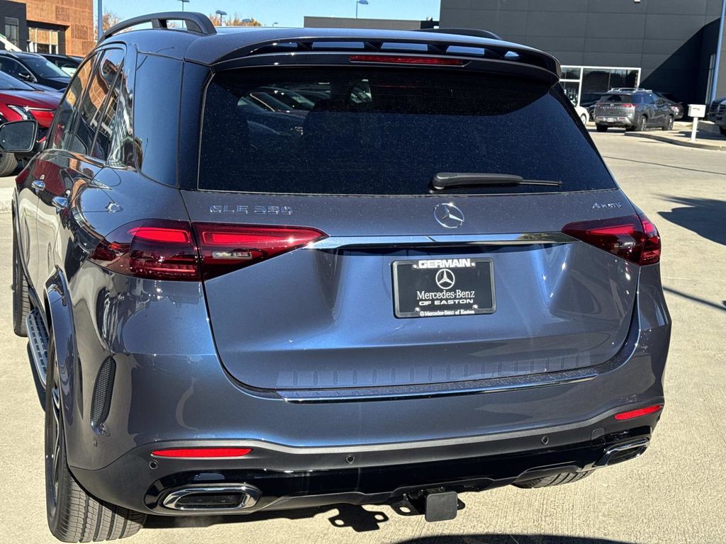 2026 Mercedes Benz GLE 350 4MATIC photo 4