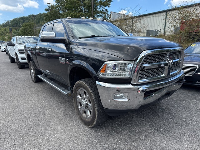 2016 Ram 2500 Laramie photo 3