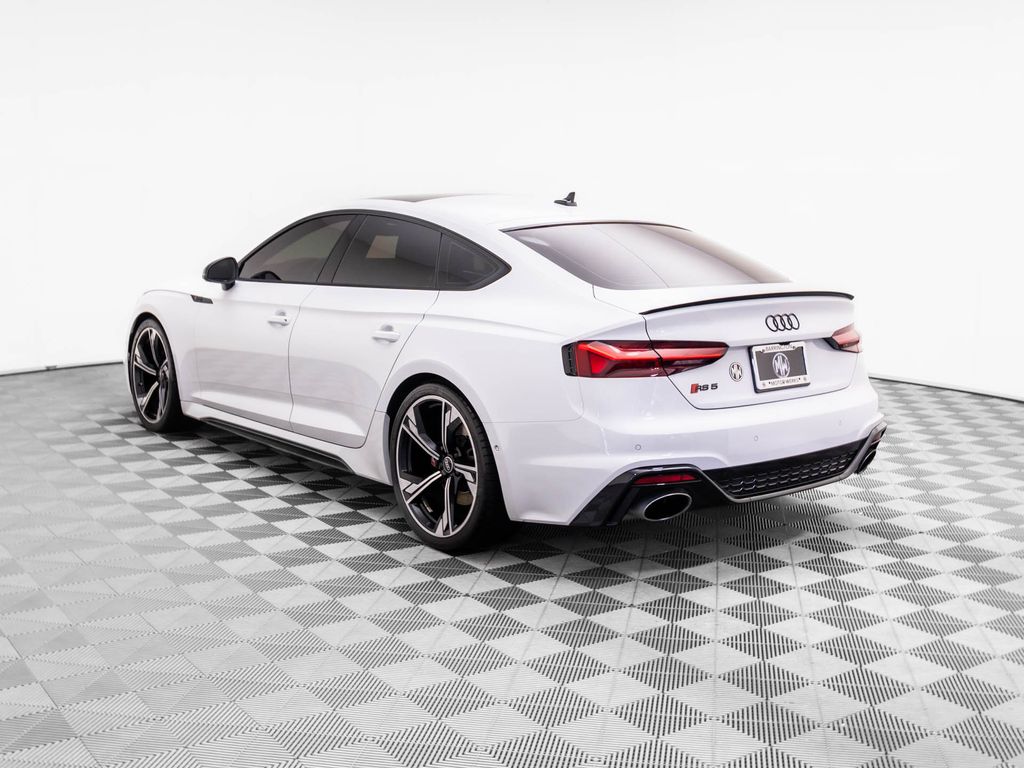 2024 Audi RS 5 photo 3