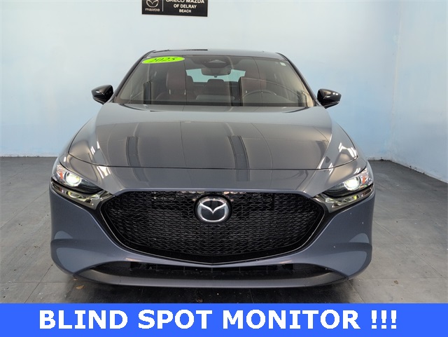2025 Mazda Mazda3 2.5 s Carbon photo 3