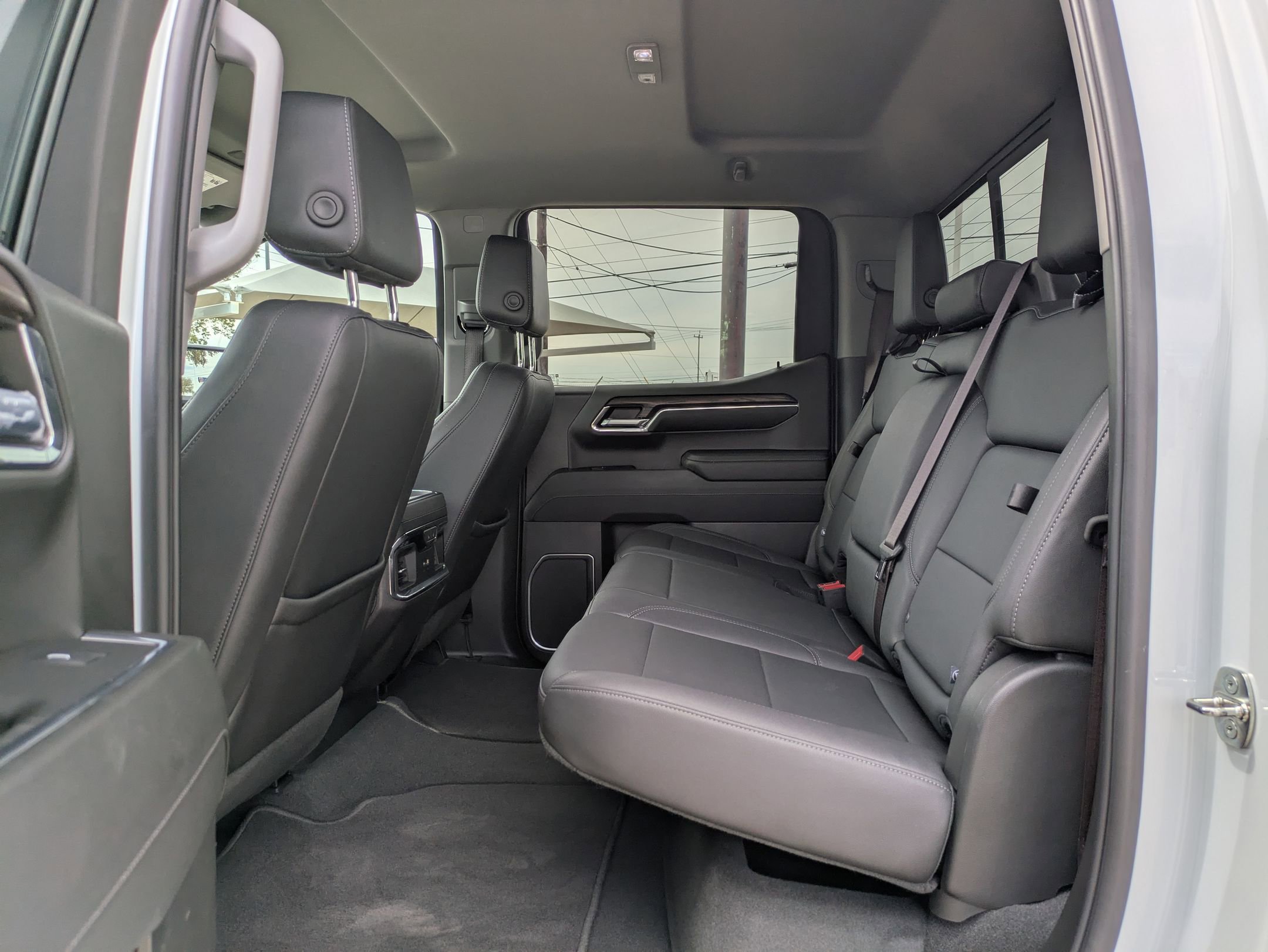 2024 Gmc Sierra 1500 SLT photo 14