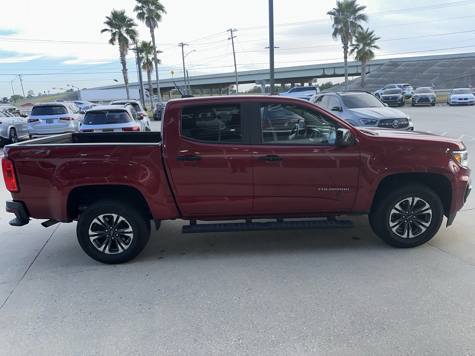 2021 Chevrolet Colorado Z71 photo 3