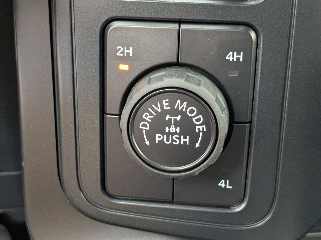 2025 Ford F-150 STX photo 21