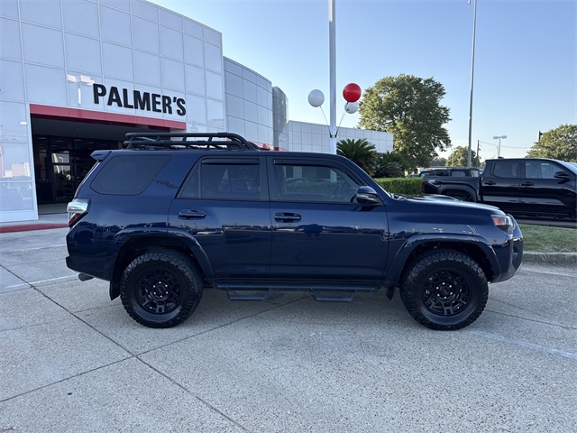 2023 Toyota 4Runner TRD Off-Road Premium photo 2