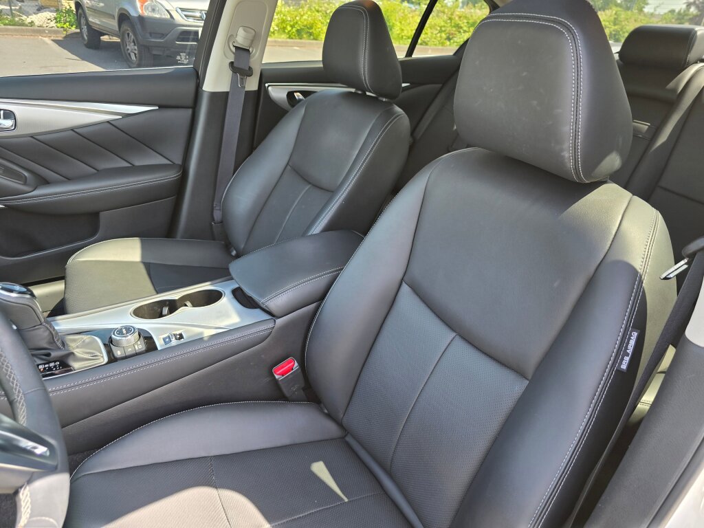 2024 Infiniti Q50 LUXE photo 20