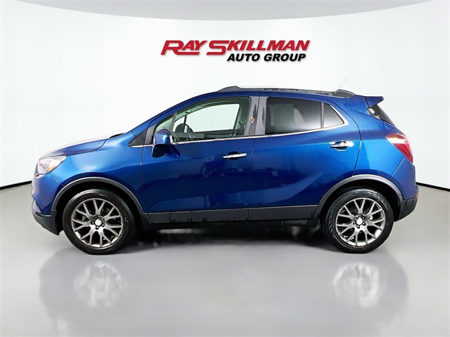 2020 Buick Encore Sport Touring photo 4