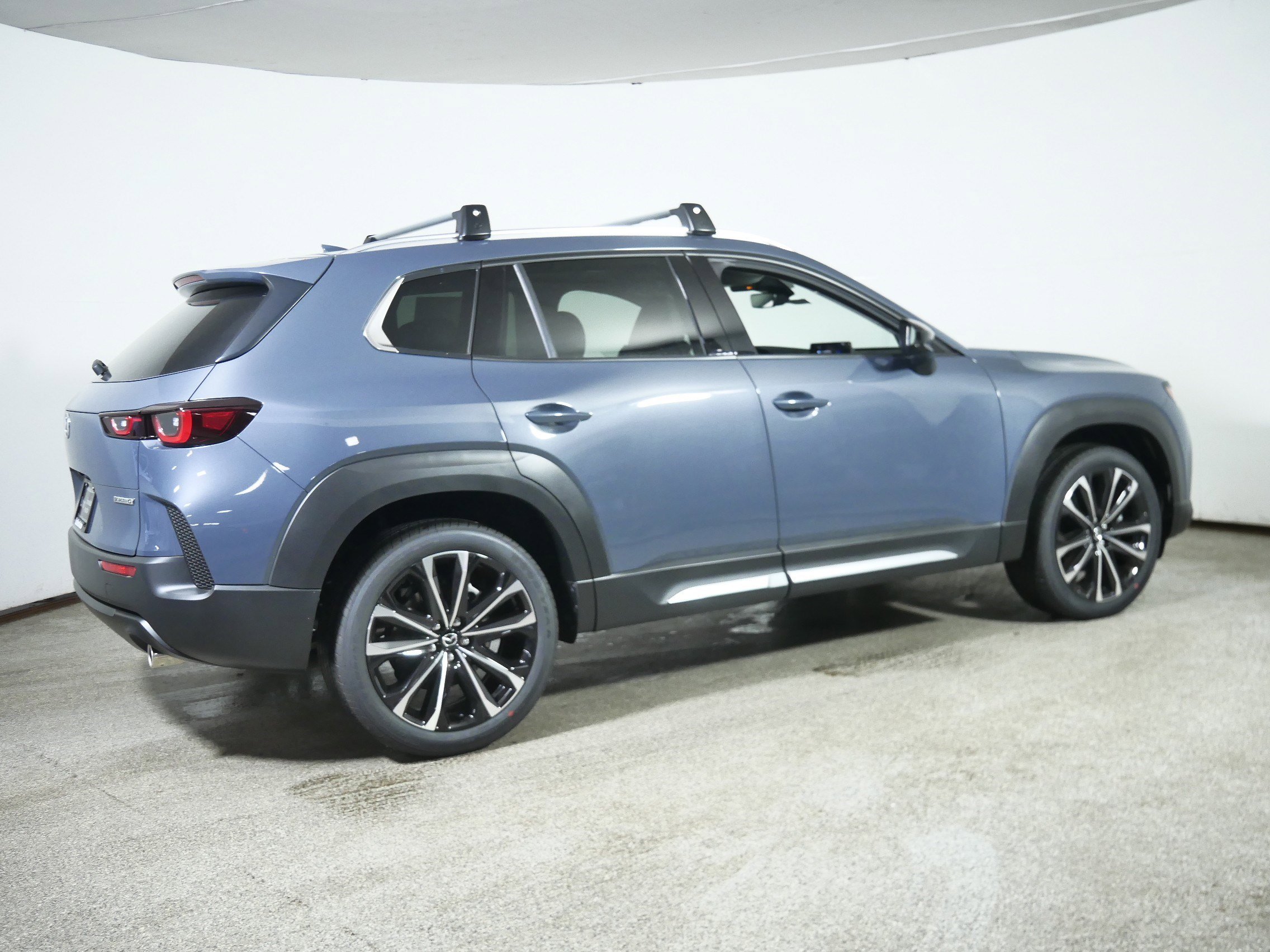 2025 Mazda CX-50 2.5 Premium Plus photo 2