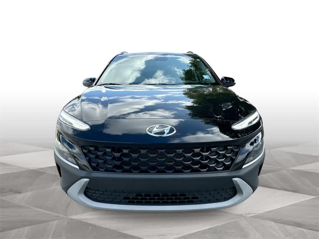 2023 Hyundai Kona SEL photo 3