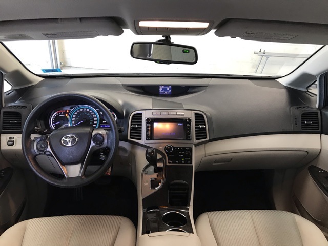 2014 Toyota Venza LE photo 15