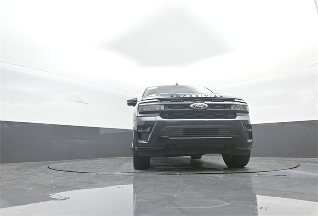 2023 Ford Expedition Limited photo 24