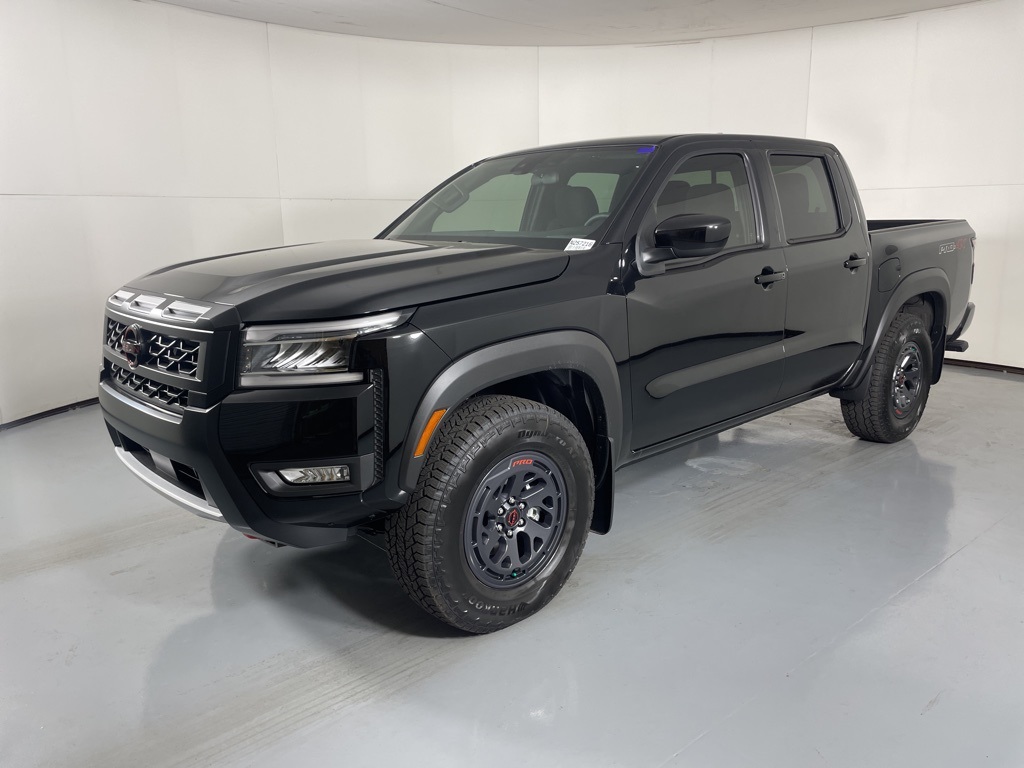 2025 Nissan Frontier Crew Cab PRO-4X photo 4
