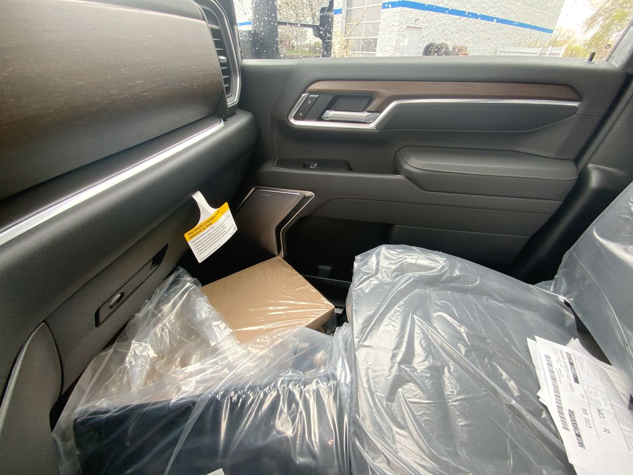 2025 Chevrolet Silverado 3500HD High Country photo 25