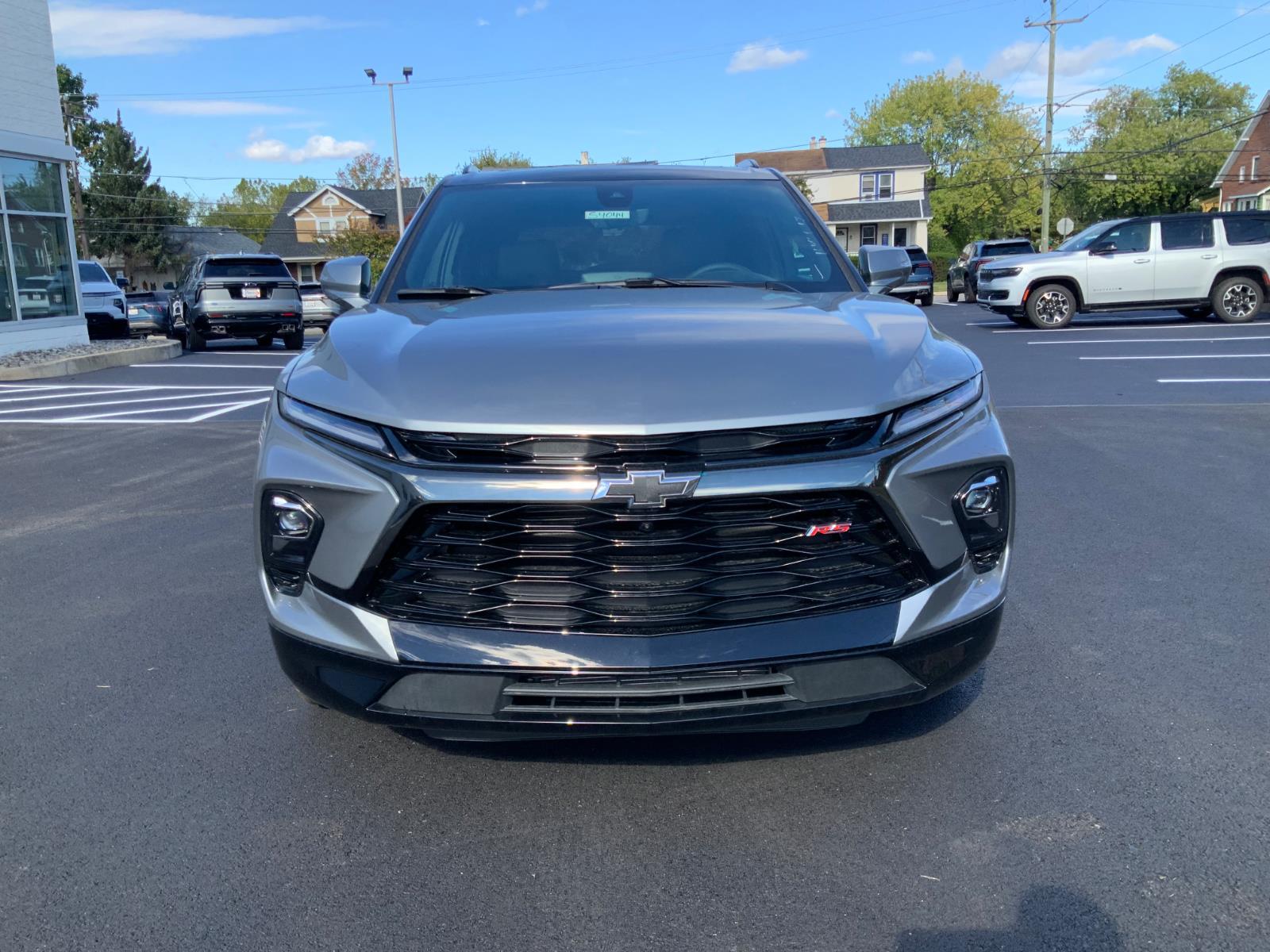 2025 Chevrolet Blazer RS photo 2