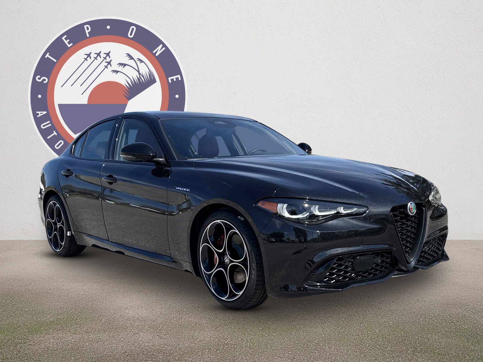 2025 Alfa Romeo Giulia Base's photo